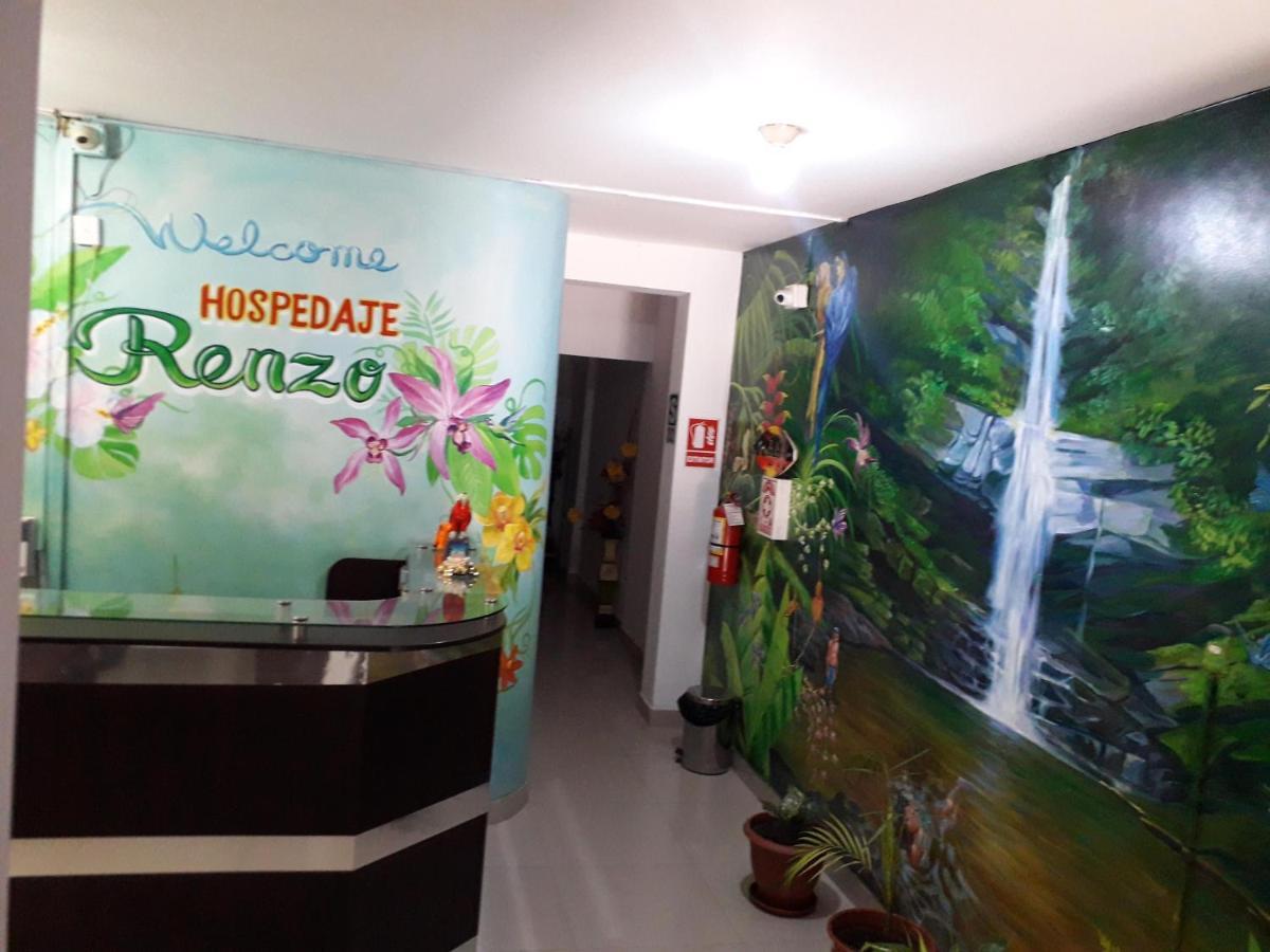 Hospedaje Renzo タラポト エクステリア 写真